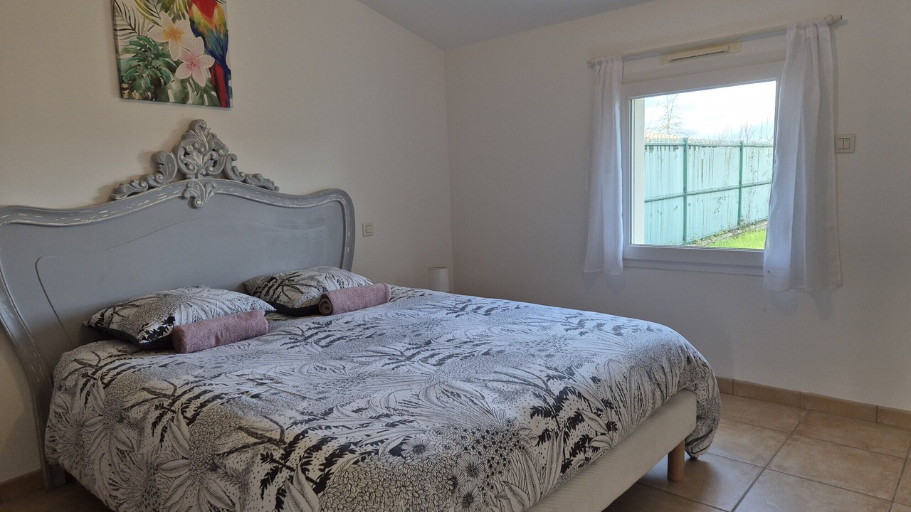 Photo of Others in Oudon