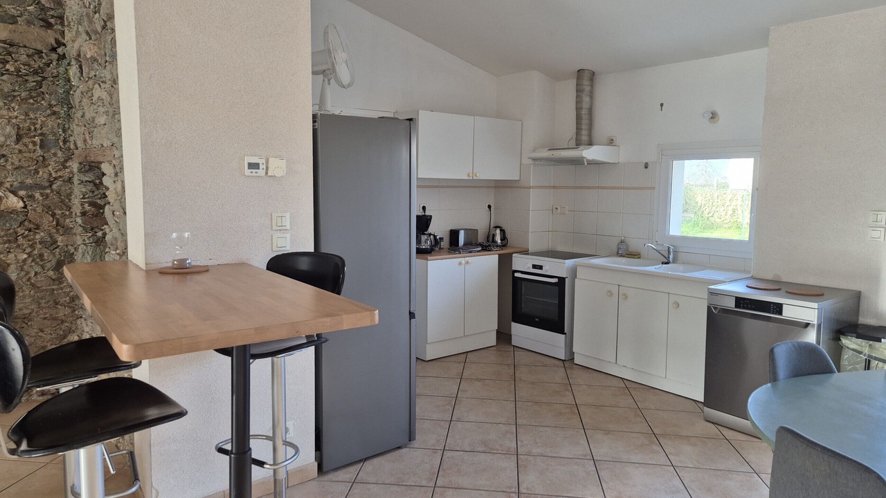 Photo of Others in Oudon