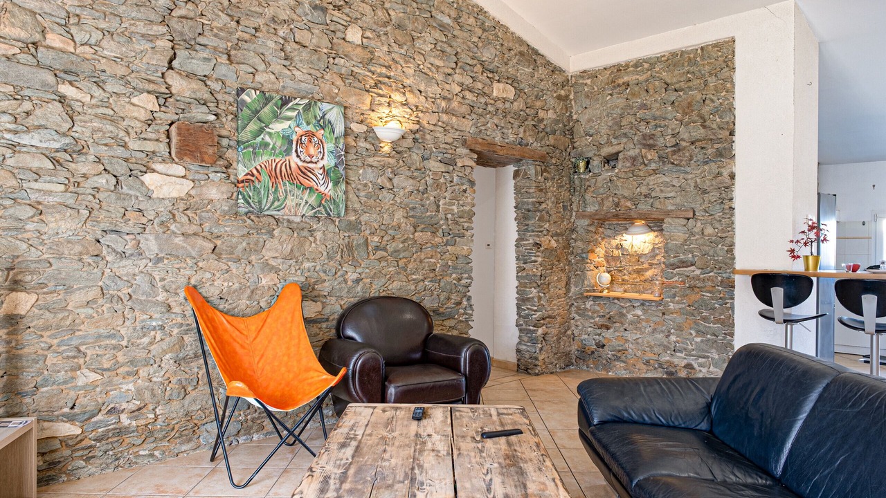 Photo of Livingroom in Oudon