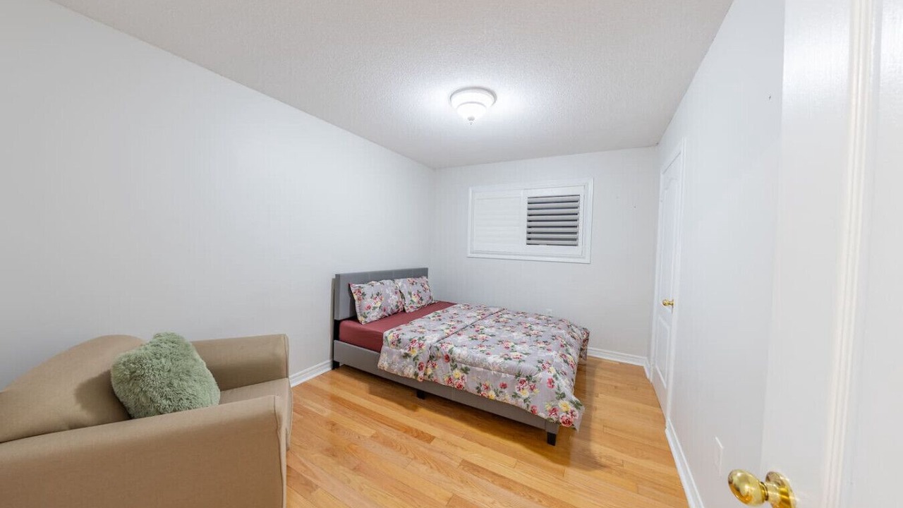 Photo of Bedroom in Mount Pleasant