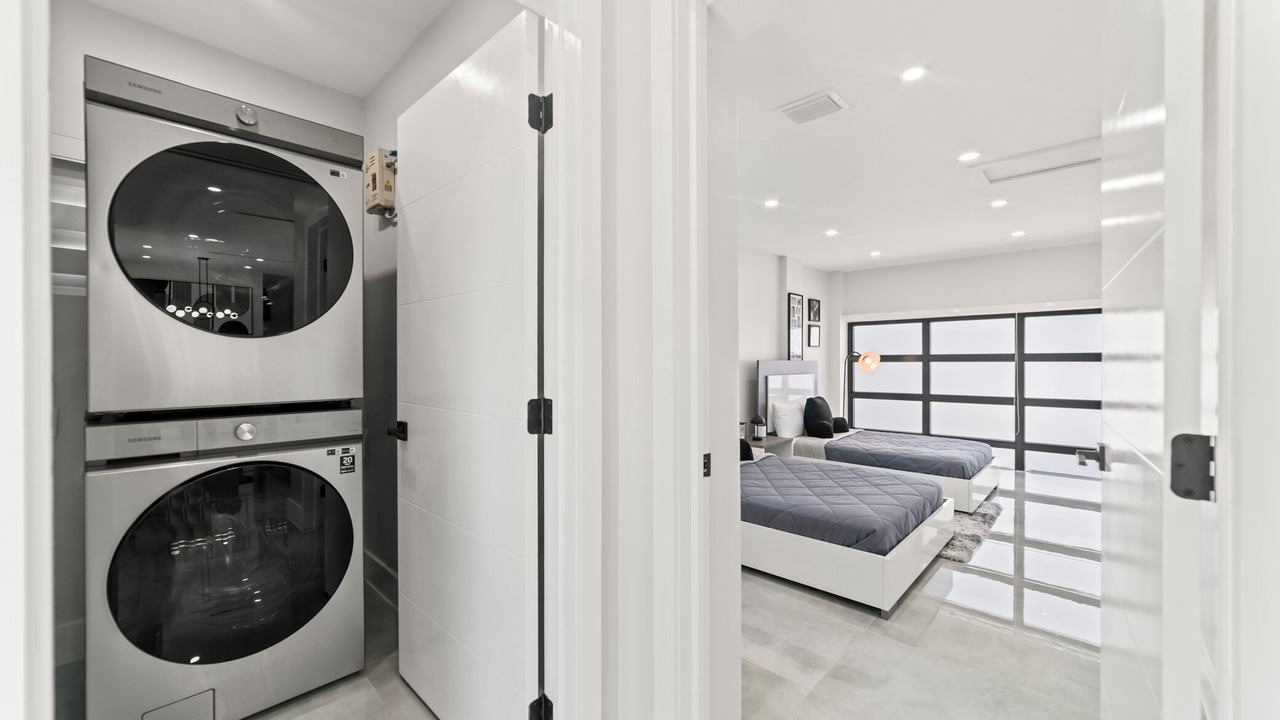 Photo of Bedroom in Miami Gardens