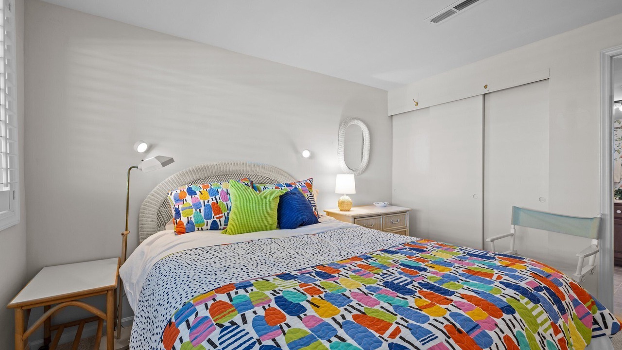 Photo of Bedroom in Pine Knoll Shores