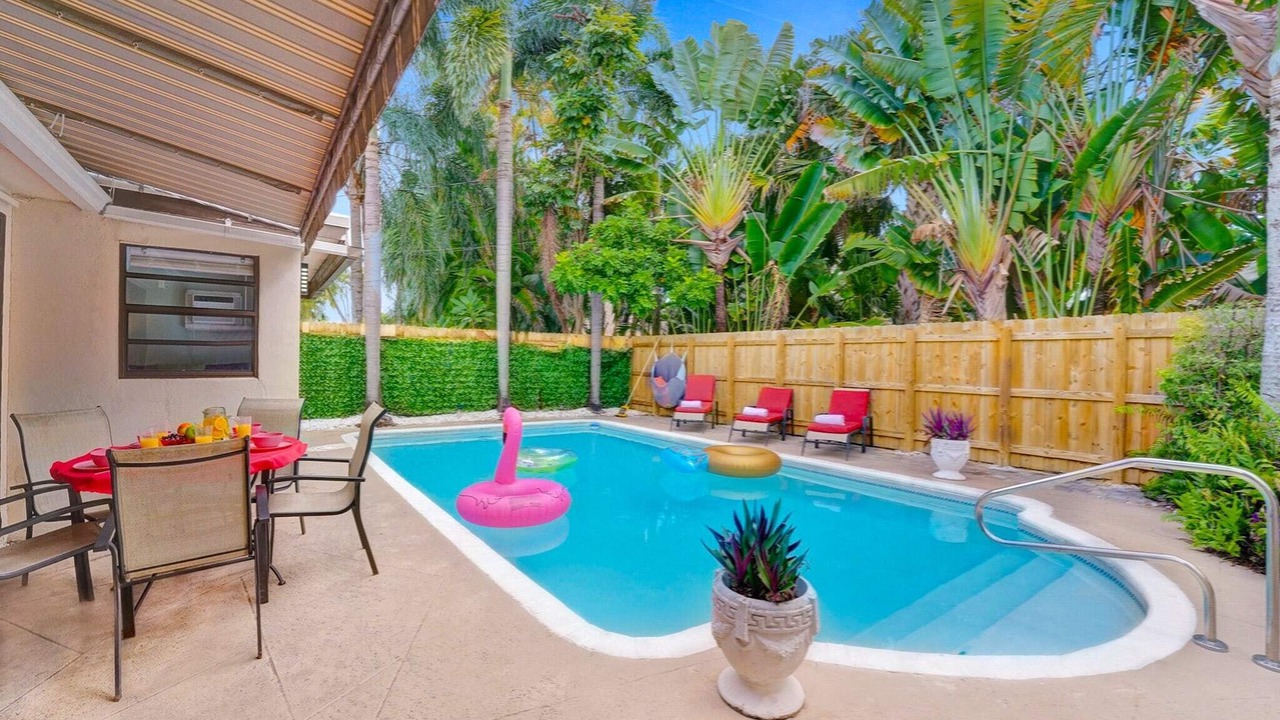 Photo of Outdoor in Oakland Park