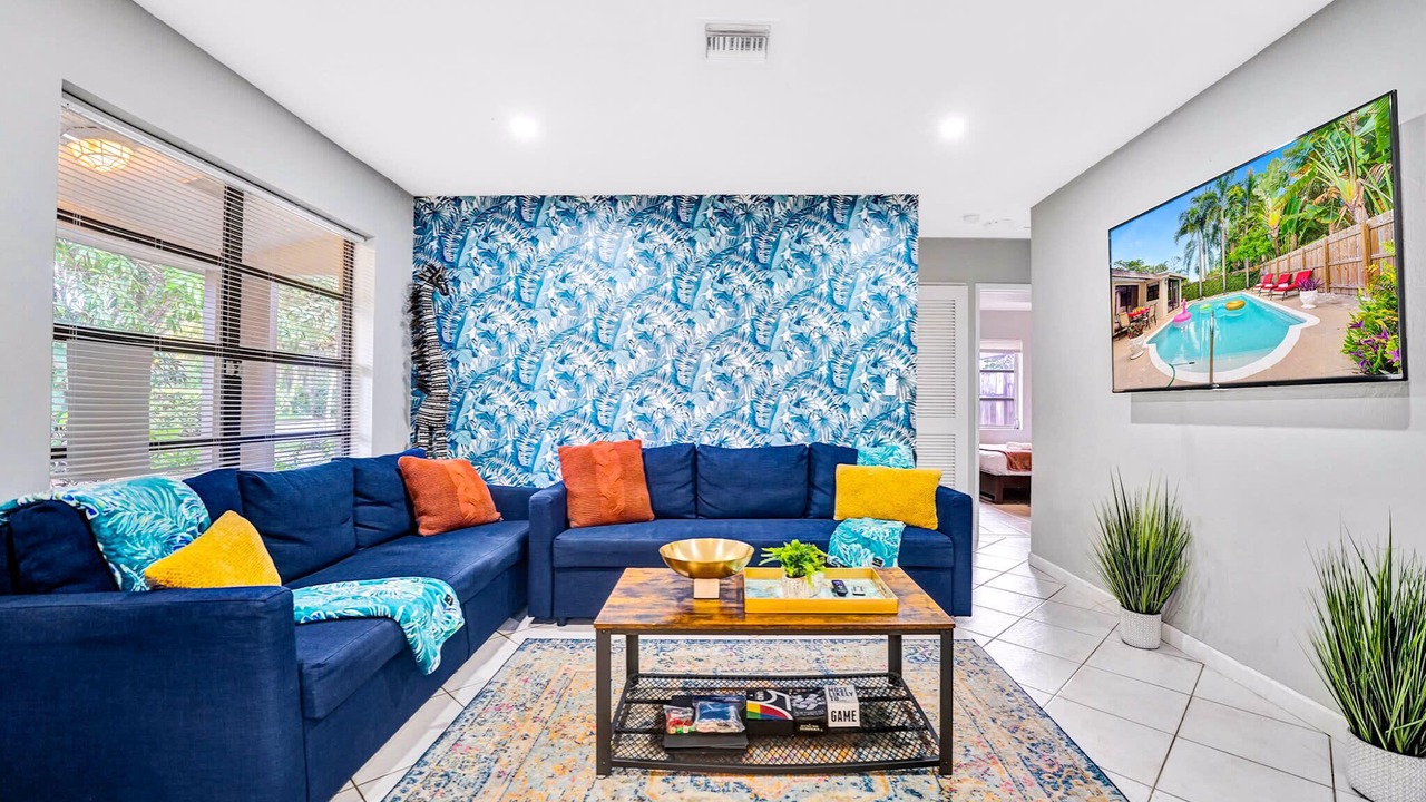 Photo of Bedroom in Oakland Park