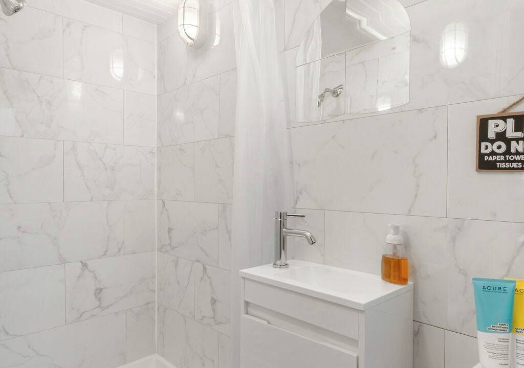 Photo of Bathroom in Roswell