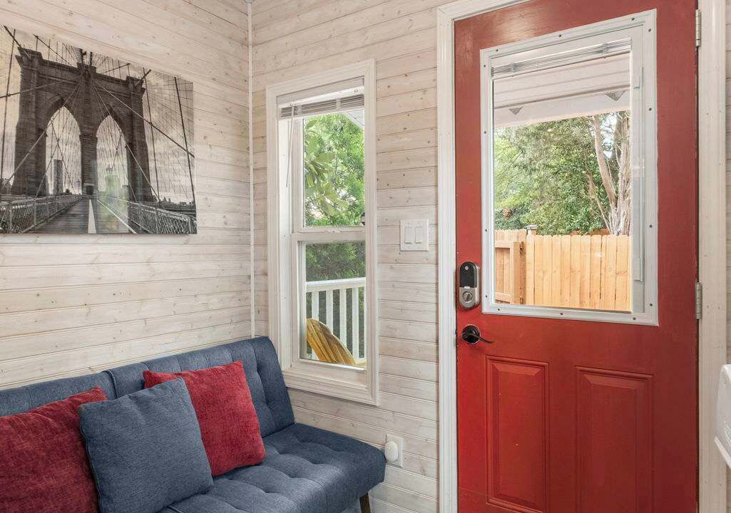 Photo of Others in Roswell