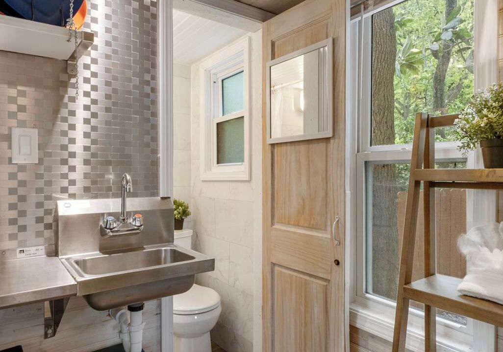 Photo of Bathroom in Roswell