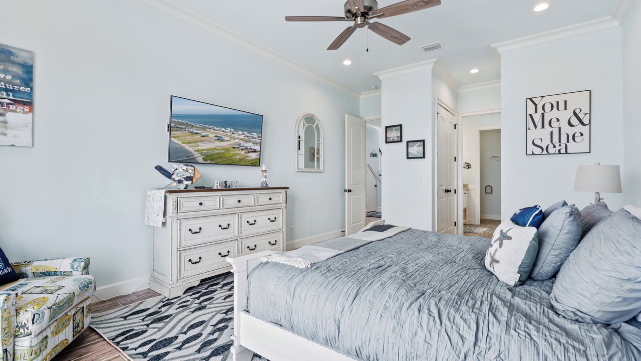 Photo of Bedroom in Dauphin Island