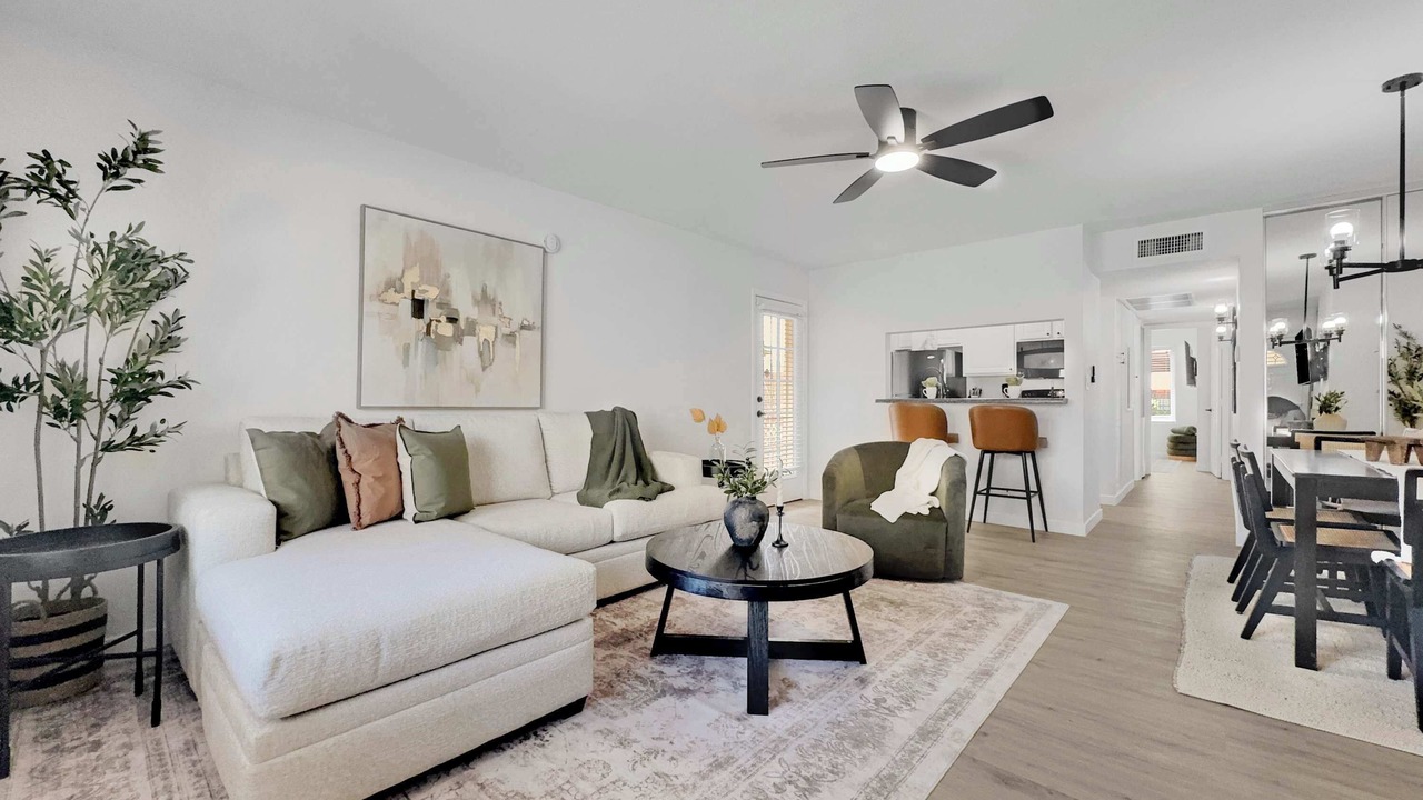 Photo of Livingroom in North Mountain