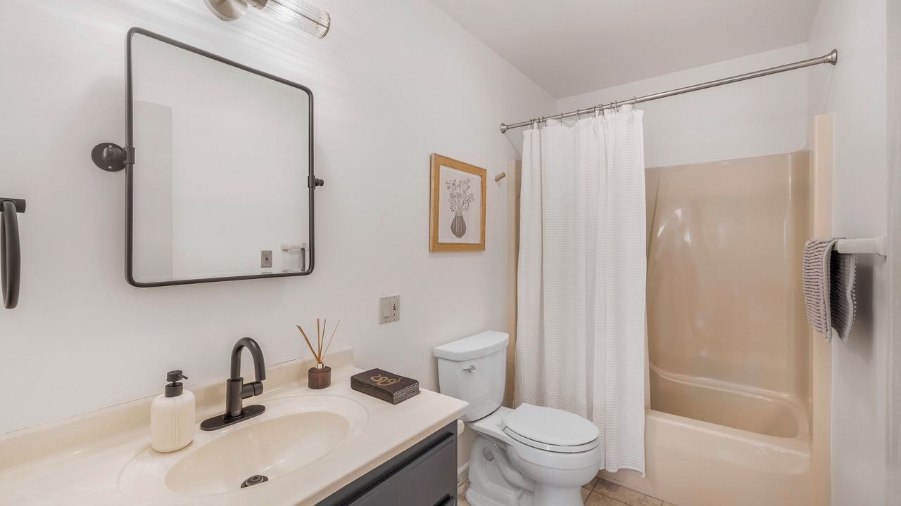 Photo of Bathroom in Delavan Lake