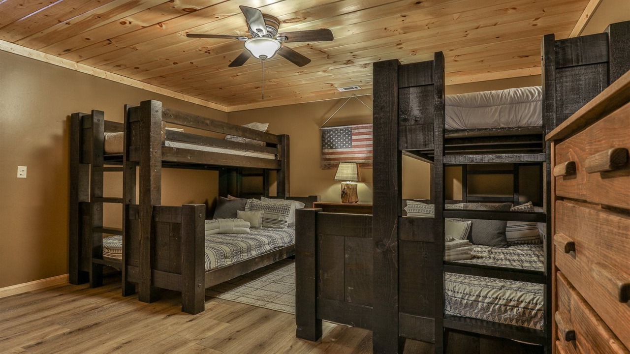 Photo of Bedroom in McCaysville