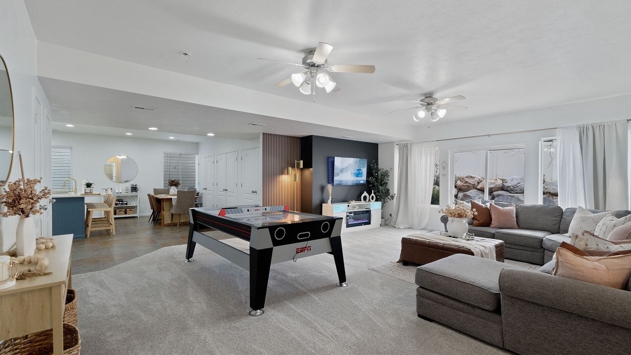 Photo of Livingroom in Fruit Heights