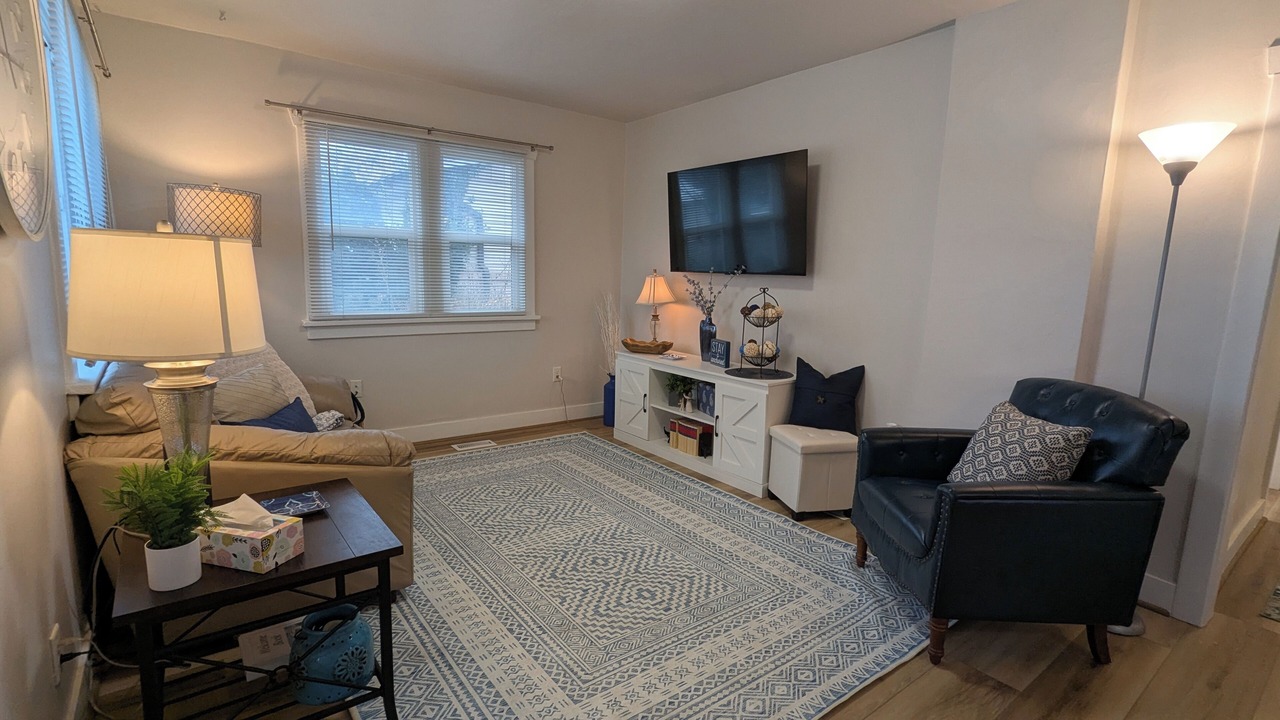 Photo of Livingroom in Murray