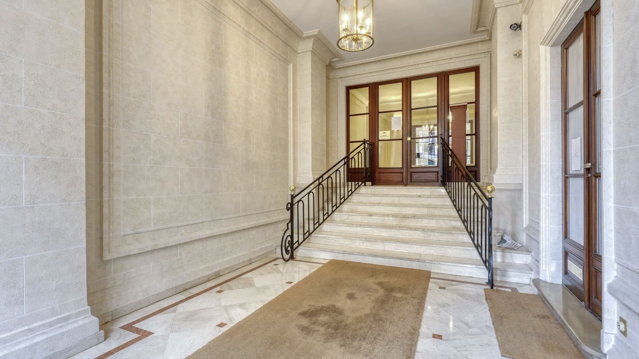 Photo of Others in Quartier du Gros-Caillou