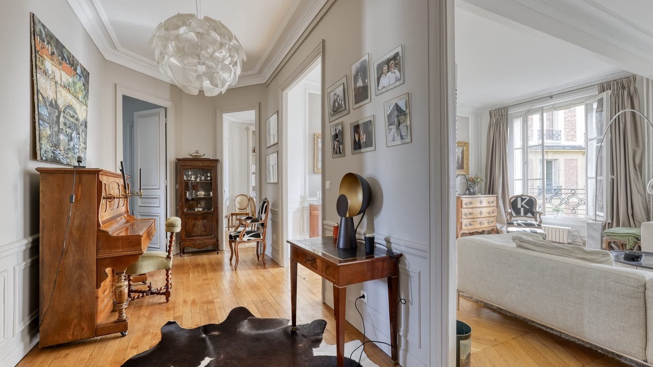 Photo of Others in Quartier du Gros-Caillou