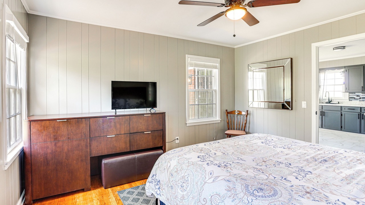 Photo of Bedroom in Mason