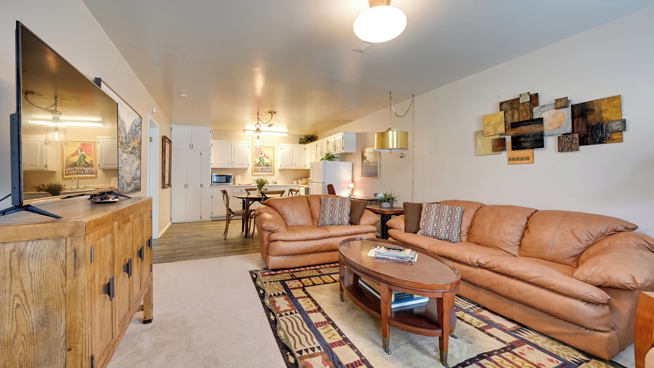 Photo of Livingroom in Corvallis