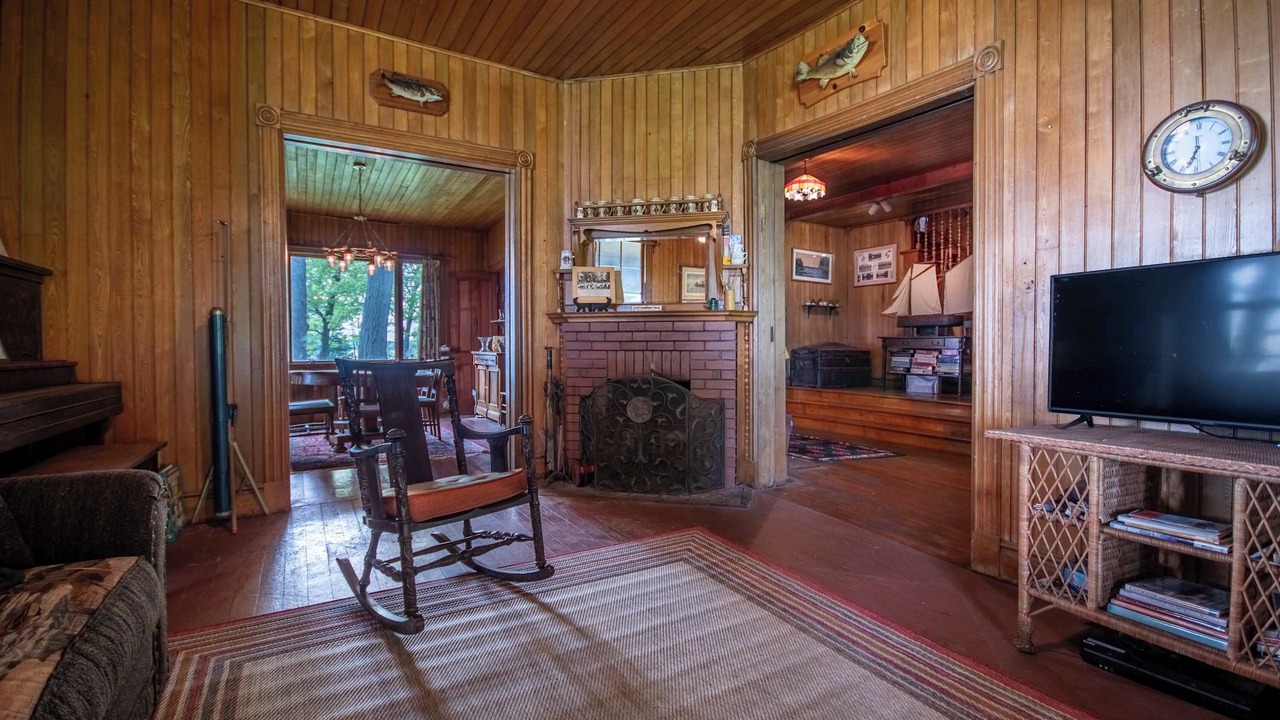 Photo of Livingroom in Frontenac