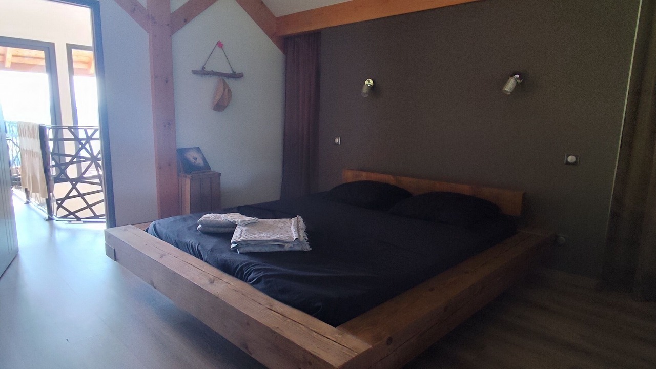 Photo of Bedroom in Cruseilles