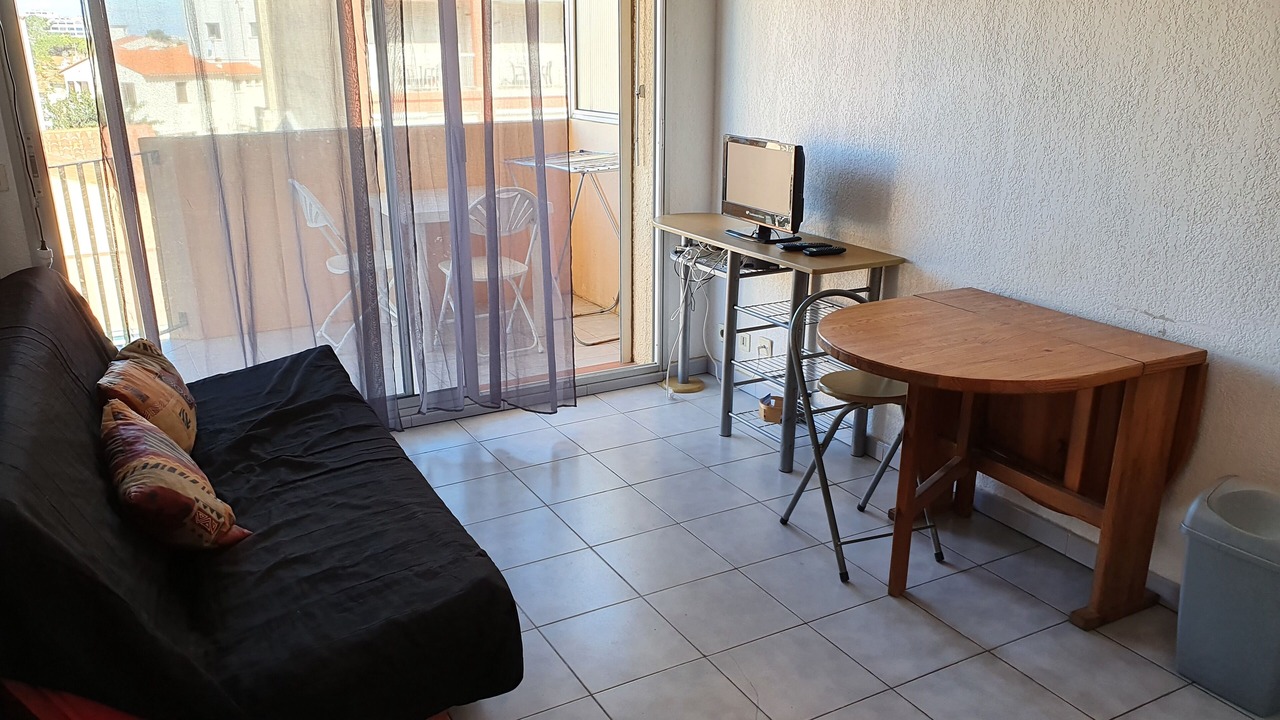 Photo of Livingroom in Escaro