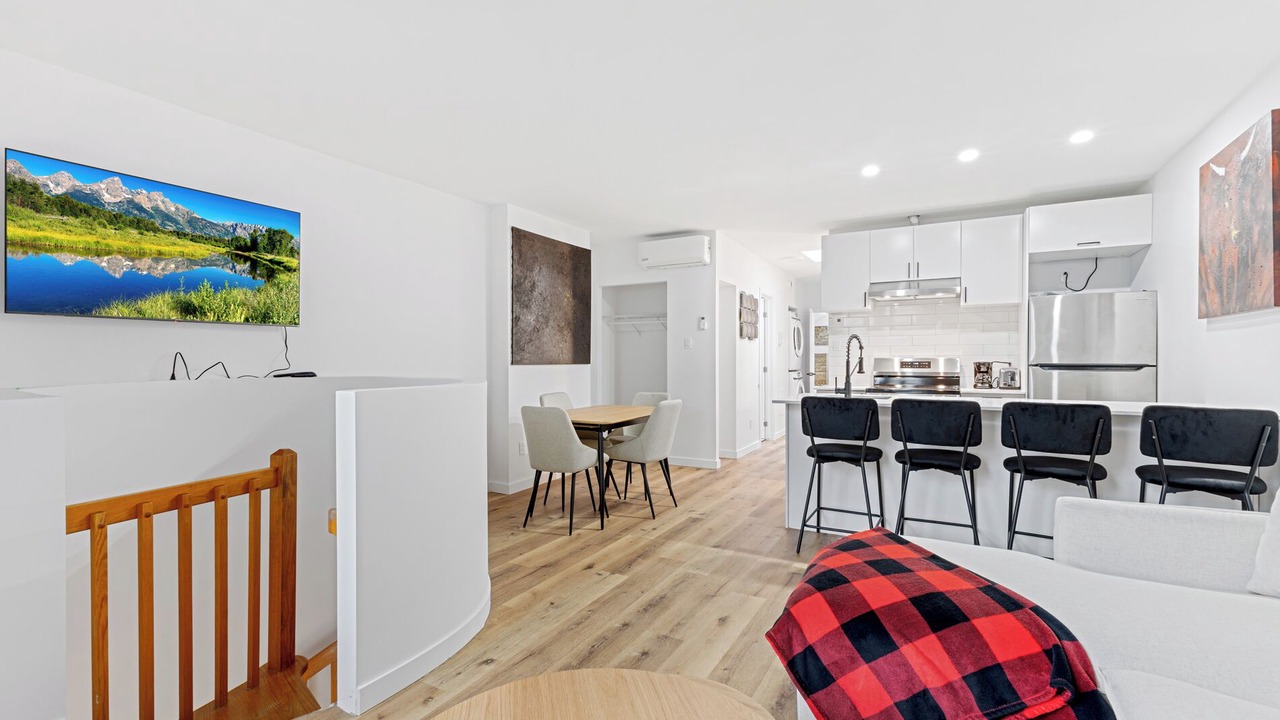 Photo of Livingroom in Gay Village