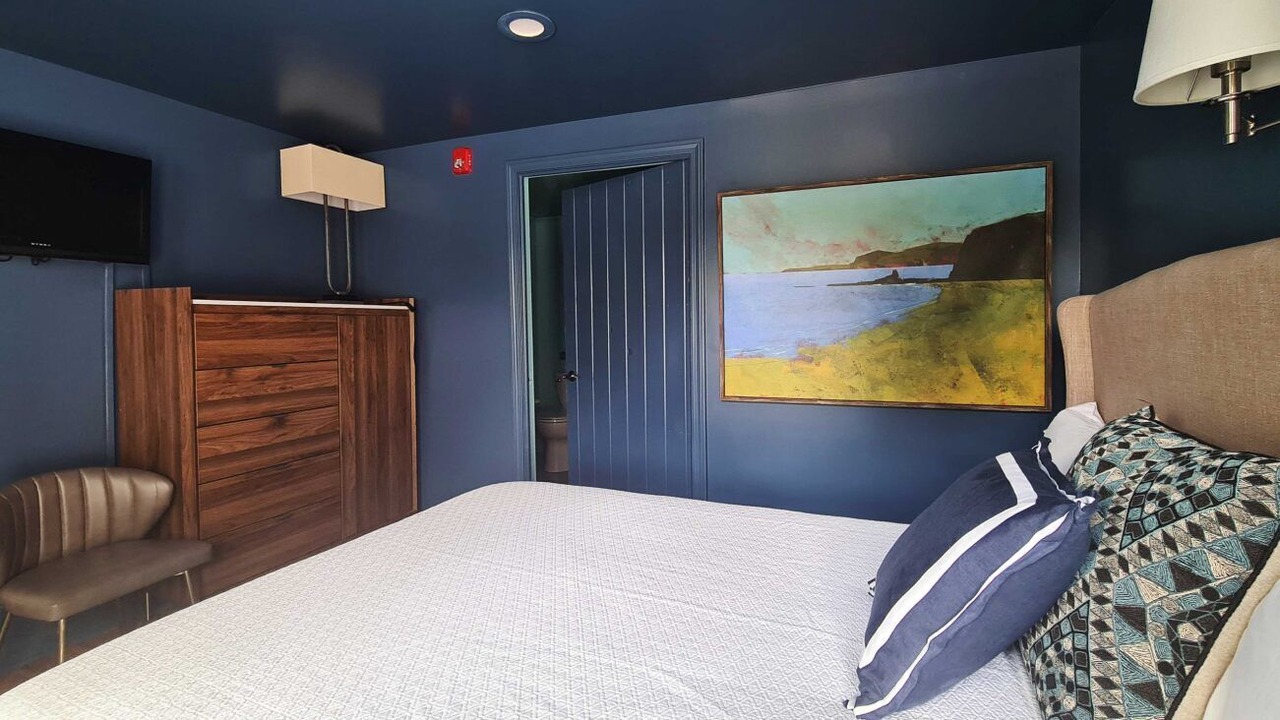 Photo of Bedroom in Lenox