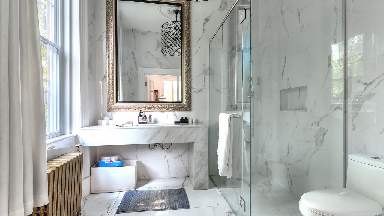 Photo of Bathroom in Latin Quarter