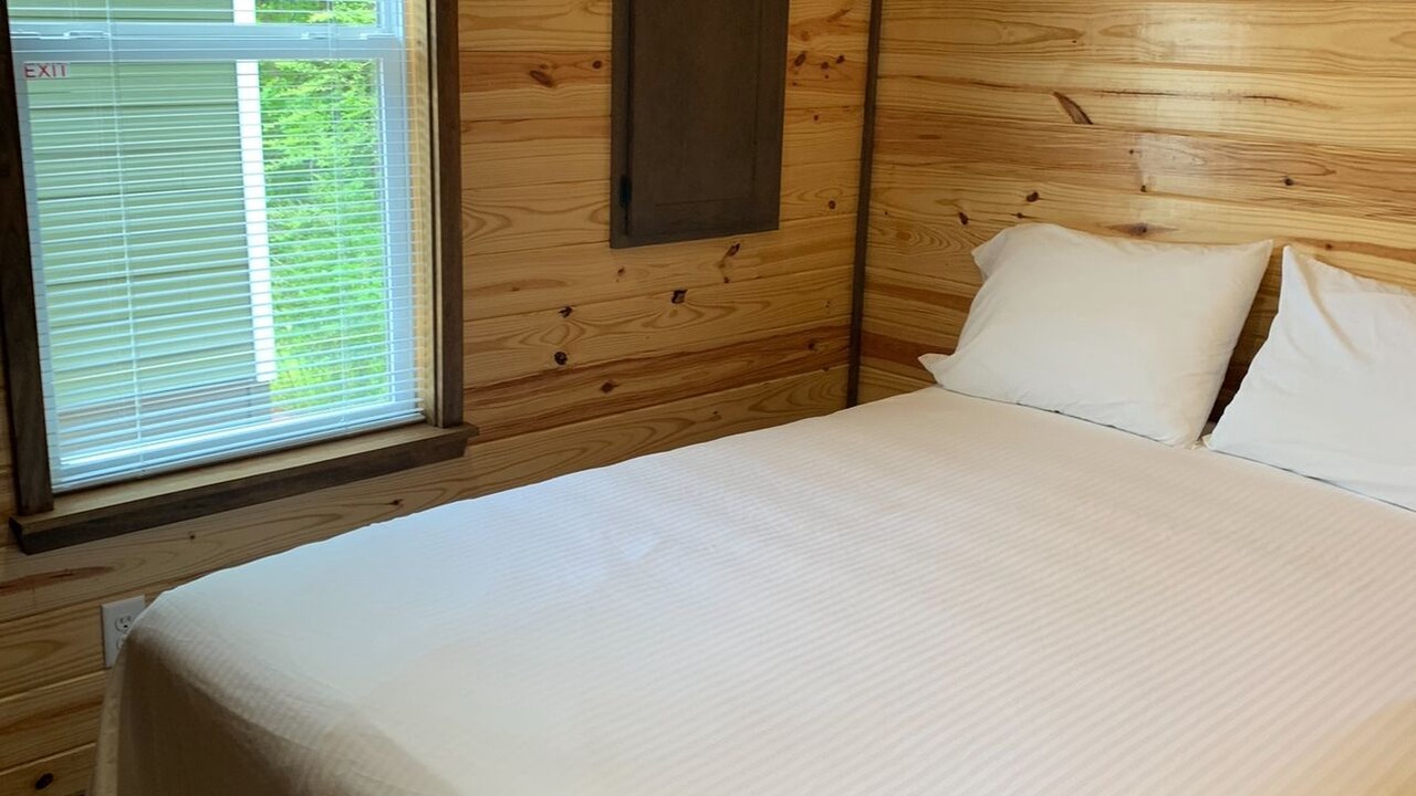 Photo of Bedroom in Pearl River