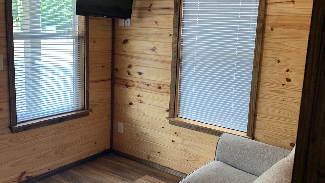 Photo of Livingroom in Pearl River