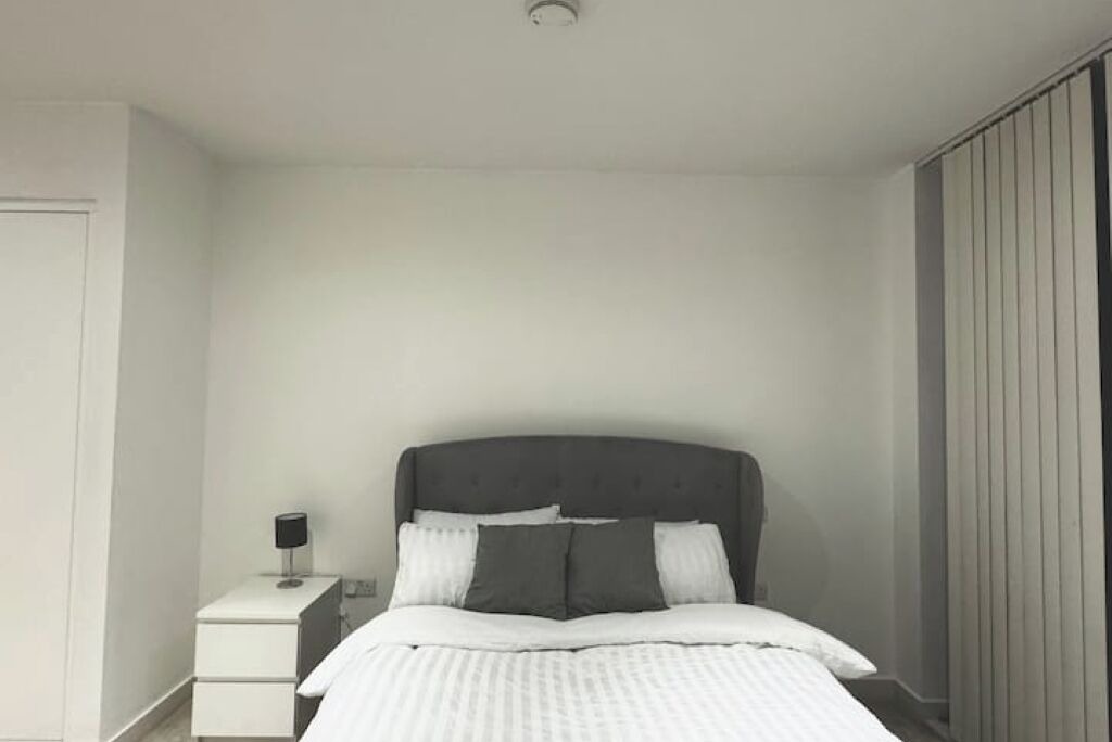 Photo of Bedroom in Docklands