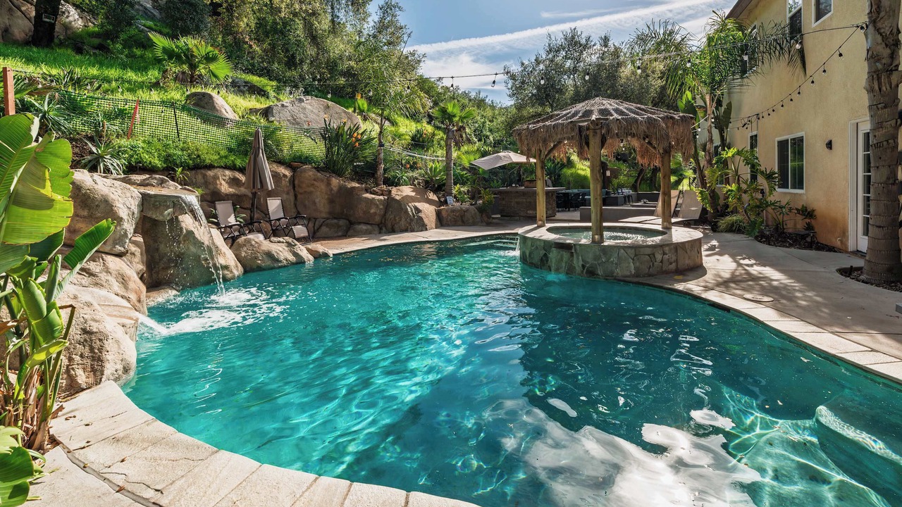 Photo of Outdoor in Crest