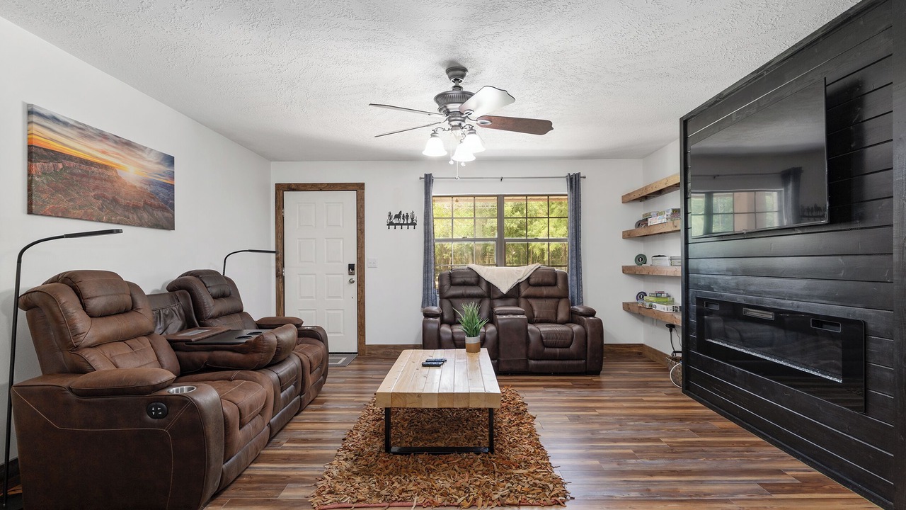 Photo of Livingroom in Fellowship