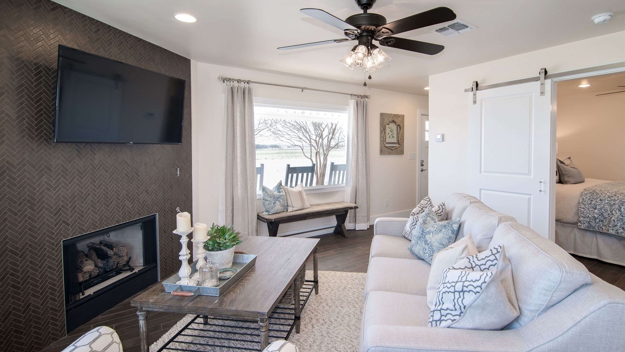 Photo of Livingroom in Fredericksburg