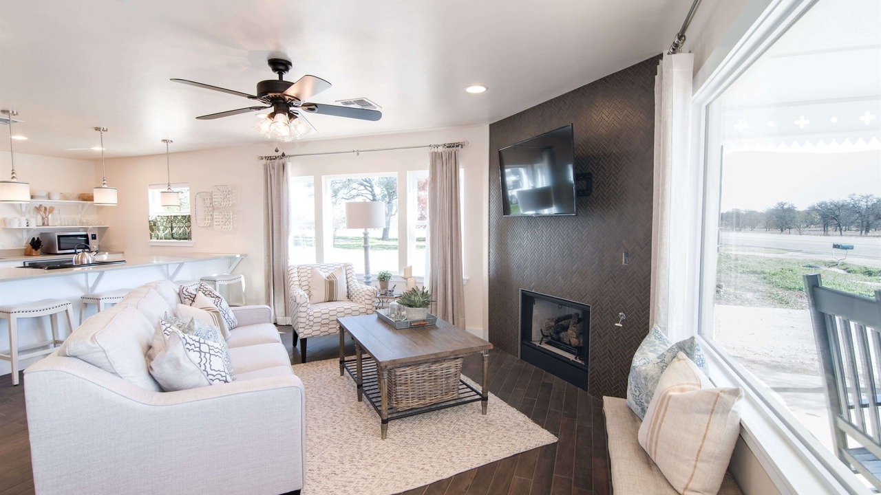 Photo of Livingroom in Fredericksburg