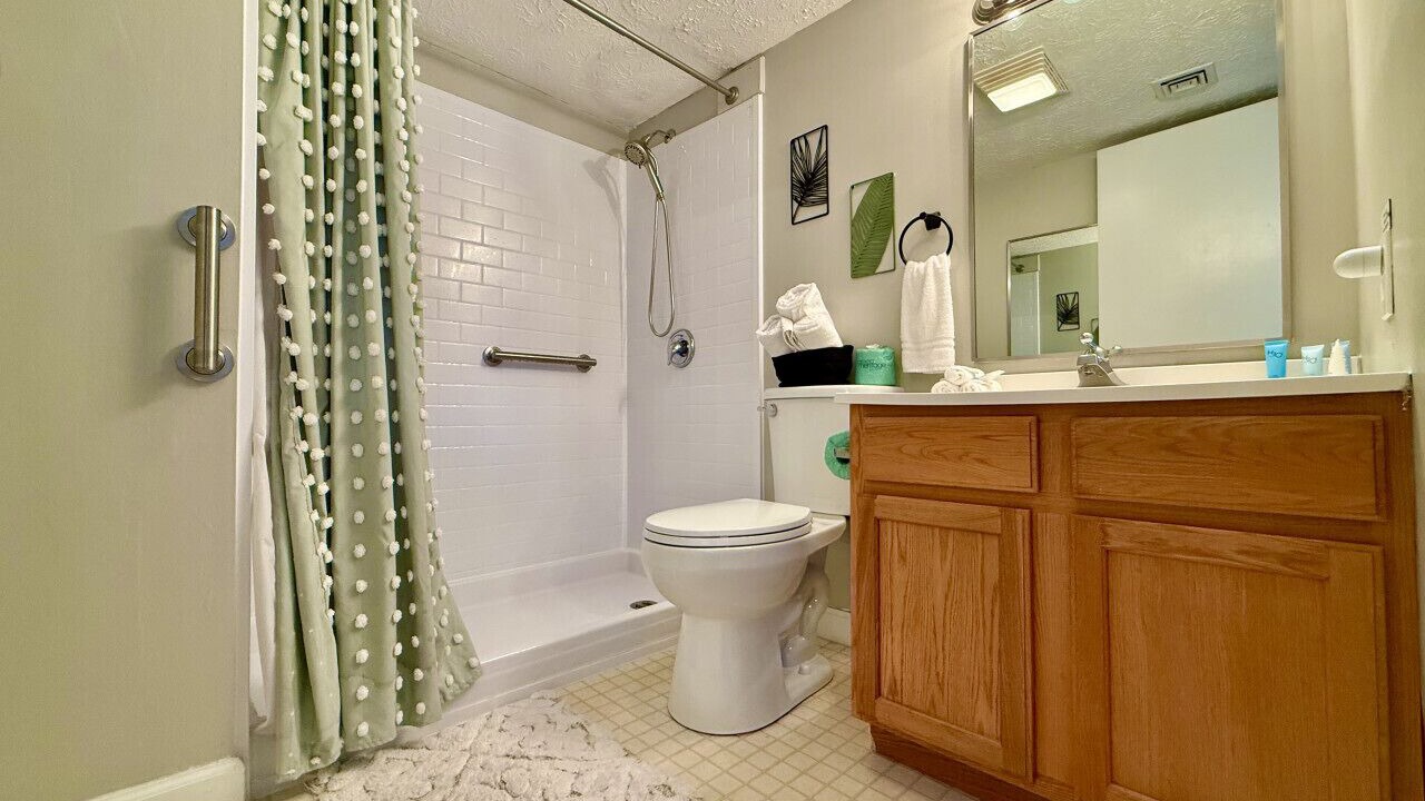 Photo of Bathroom in Pittman Center