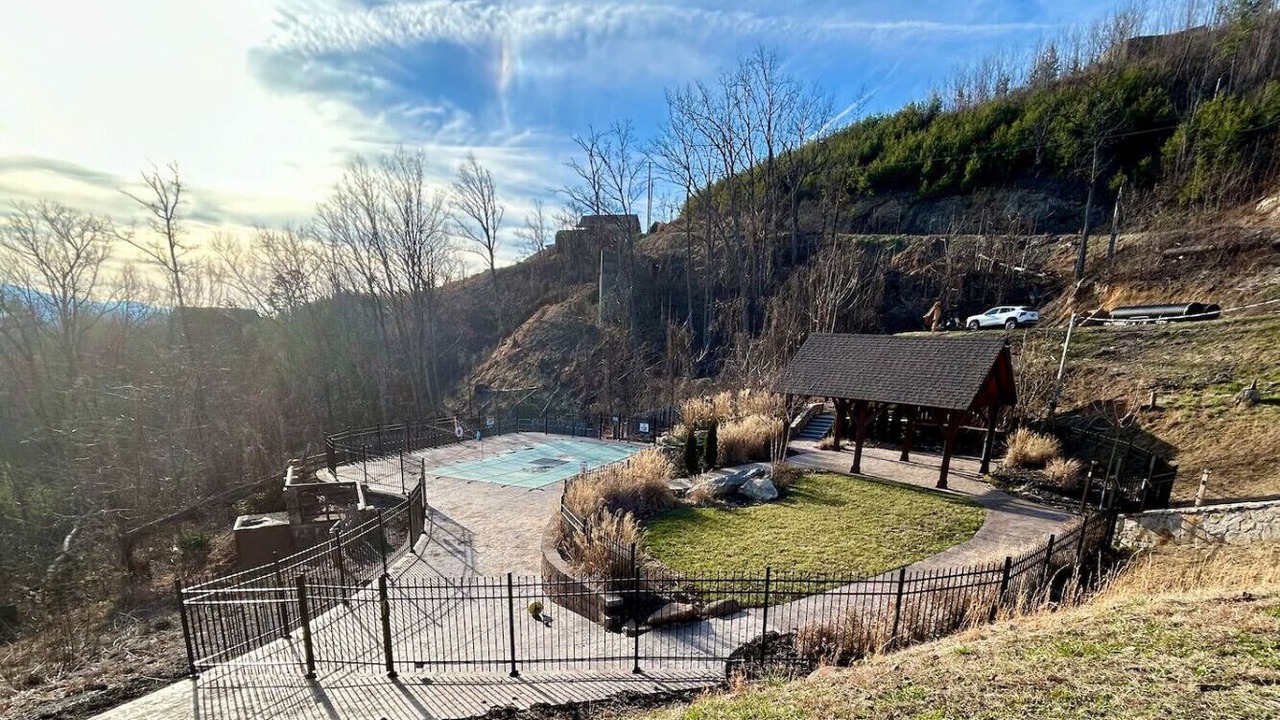 Photo of Outdoor in Pittman Center