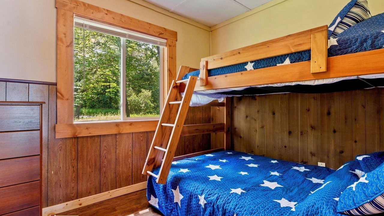 Photo of Bedroom in Ossipee