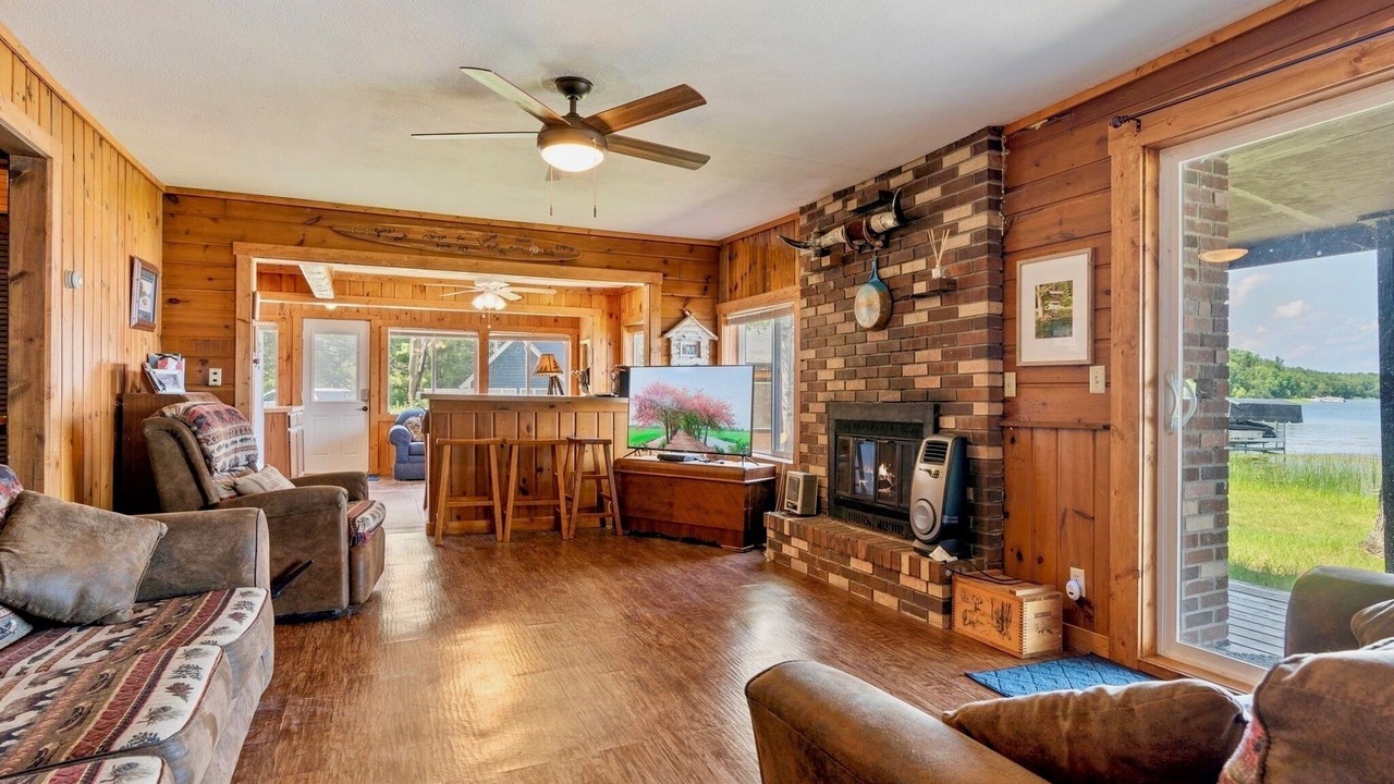 Photo of Livingroom in Ossipee