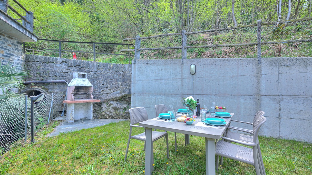 Photo of Outdoor in Caviano