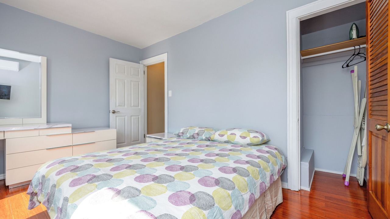 Photo of Bedroom in Flatlands
