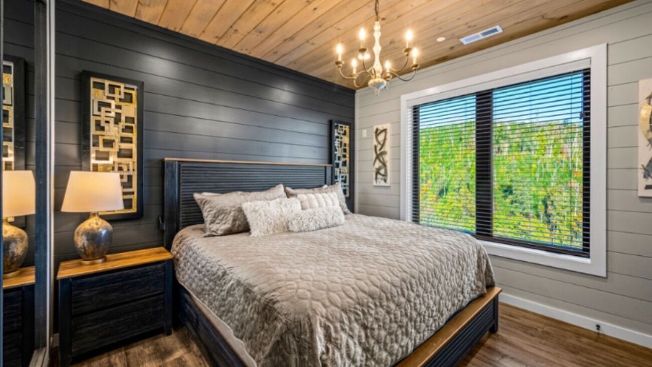 Photo of Bedroom in Chalet Village North