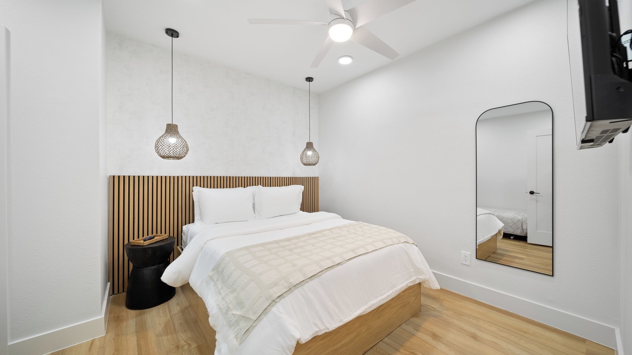 Photo of Bedroom in Greater East End