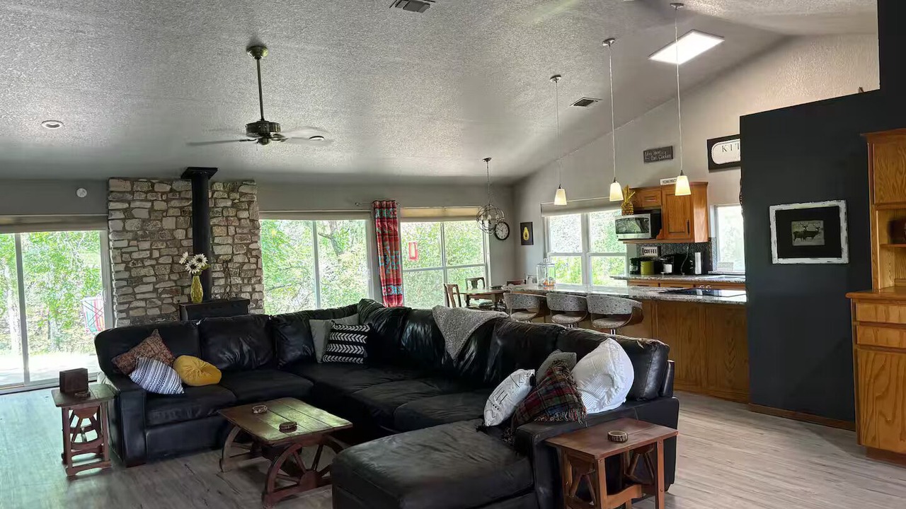 Photo of Livingroom in Oatmeal
