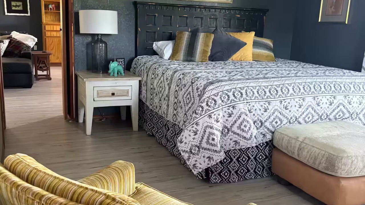 Photo of Bedroom in Oatmeal
