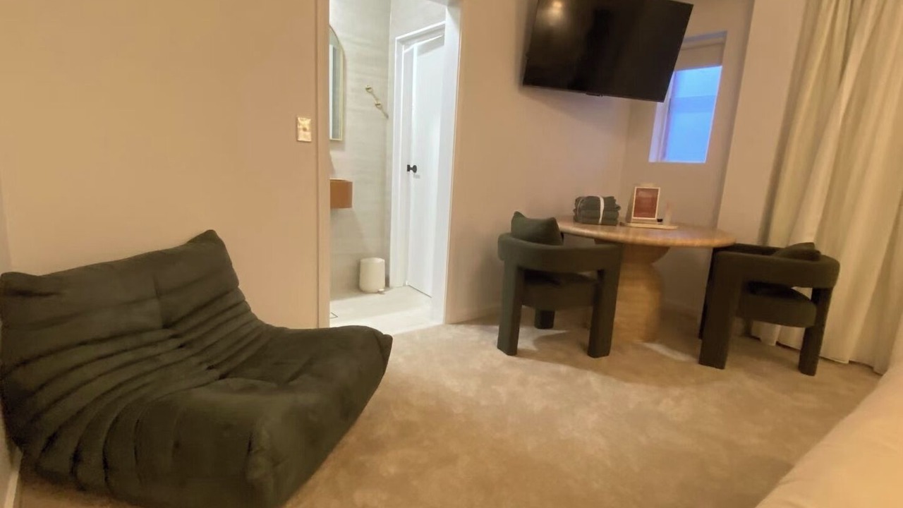 Photo of Livingroom in Forestville