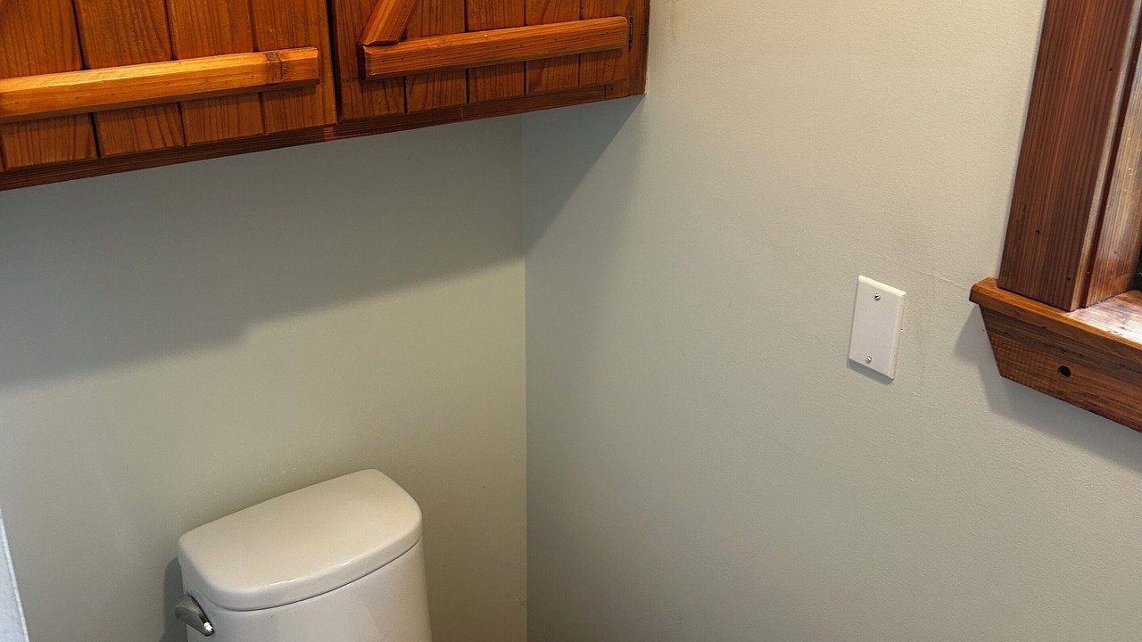 Photo of Bathroom in Petal