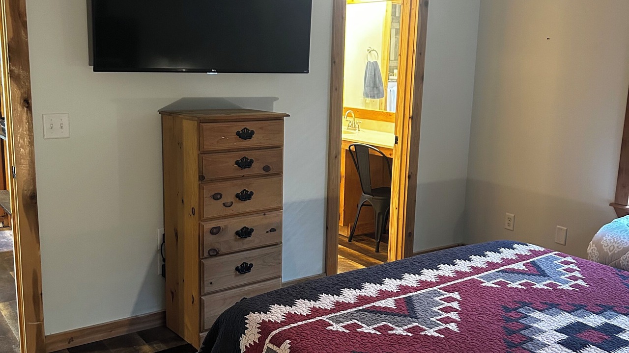 Photo of Bedroom in Petal