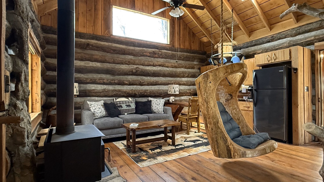 Photo of Livingroom in Elkland