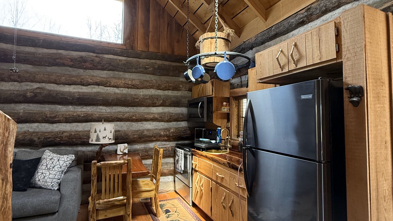 Photo of Livingroom in Elkland