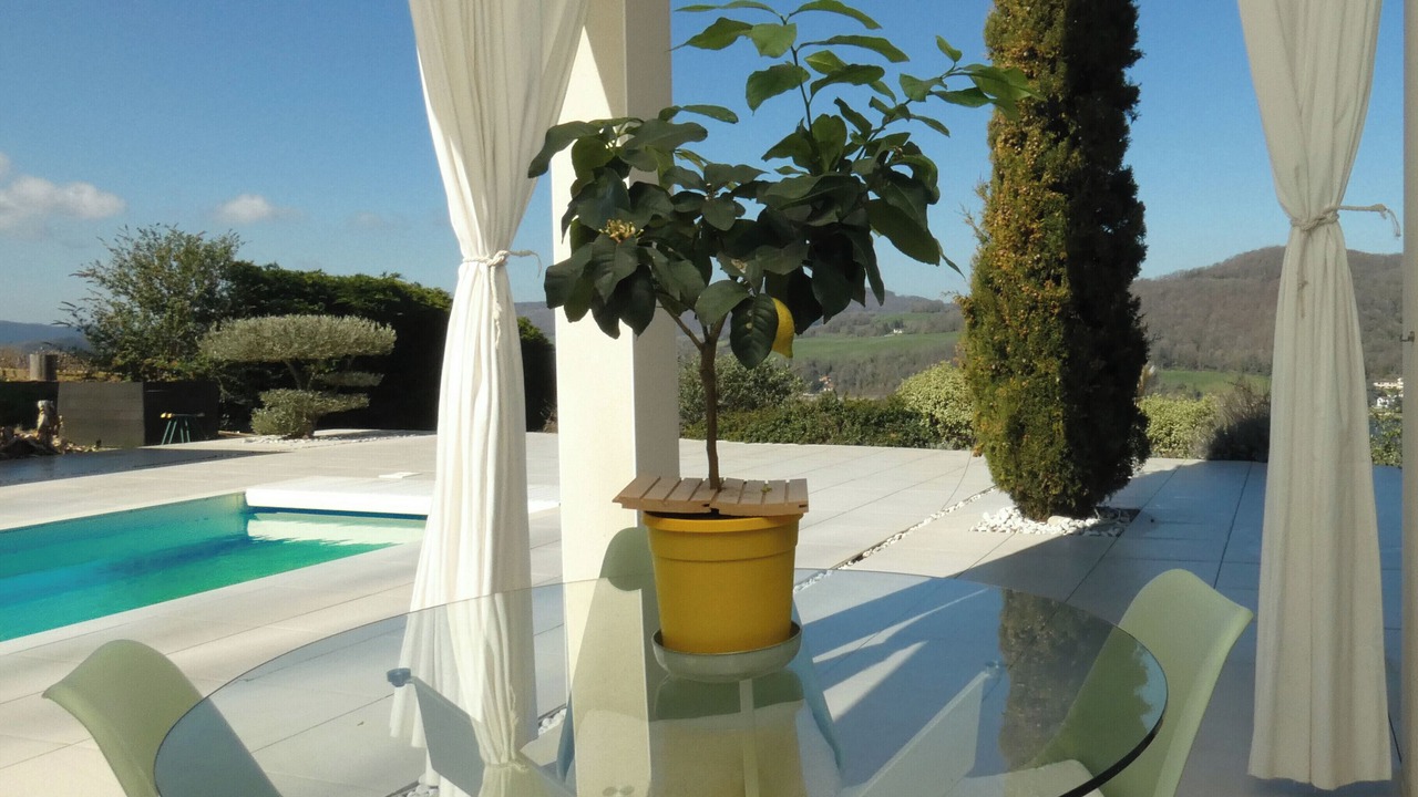 Photo of Outdoor in Bilieu